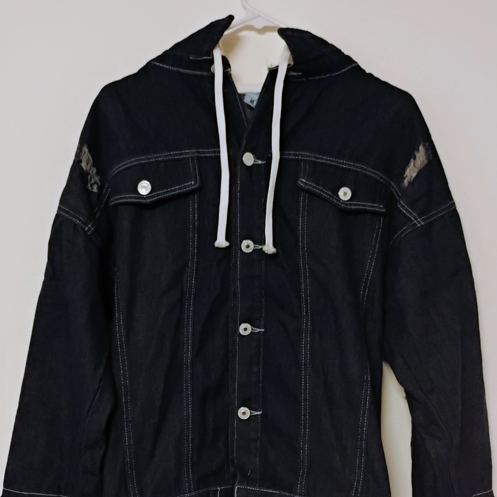 Denim Jacket with Hoodie Layer – Size M – Casual Streetwear